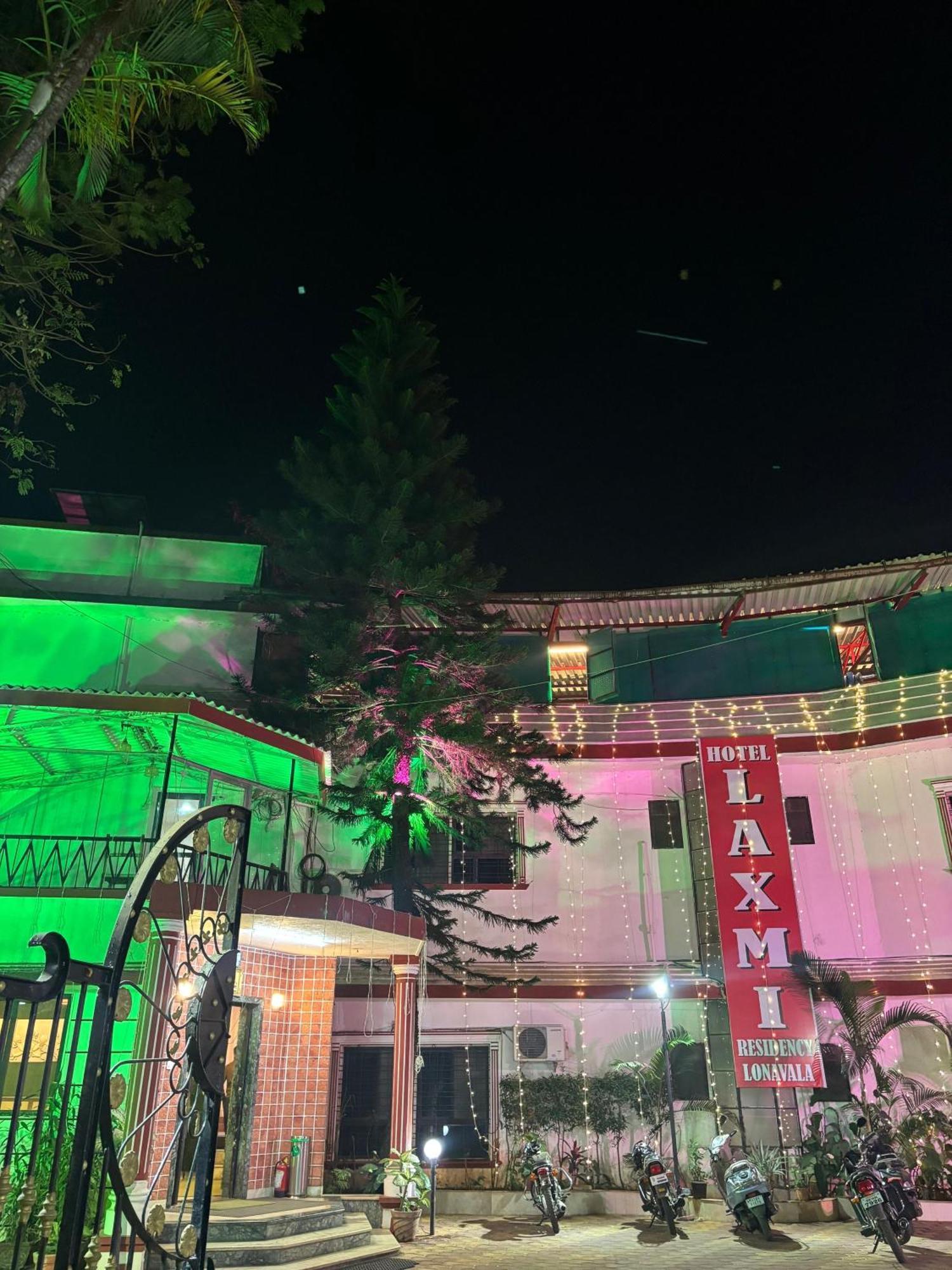 Hotel Laxmi Residency Lonavala Exteriér fotografie