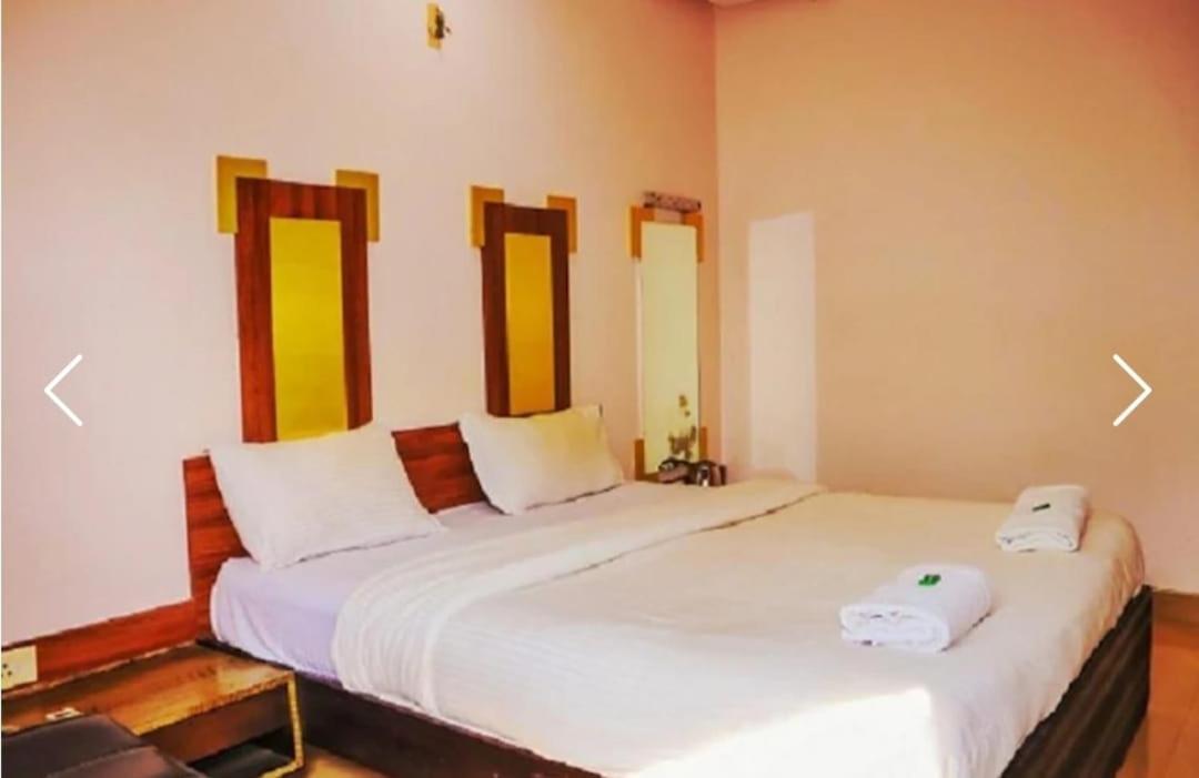 Hotel Laxmi Residency Lonavala Exteriér fotografie