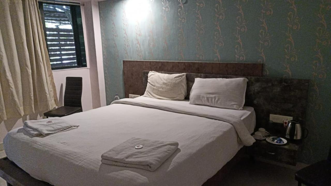 Hotel Laxmi Residency Lonavala Exteriér fotografie