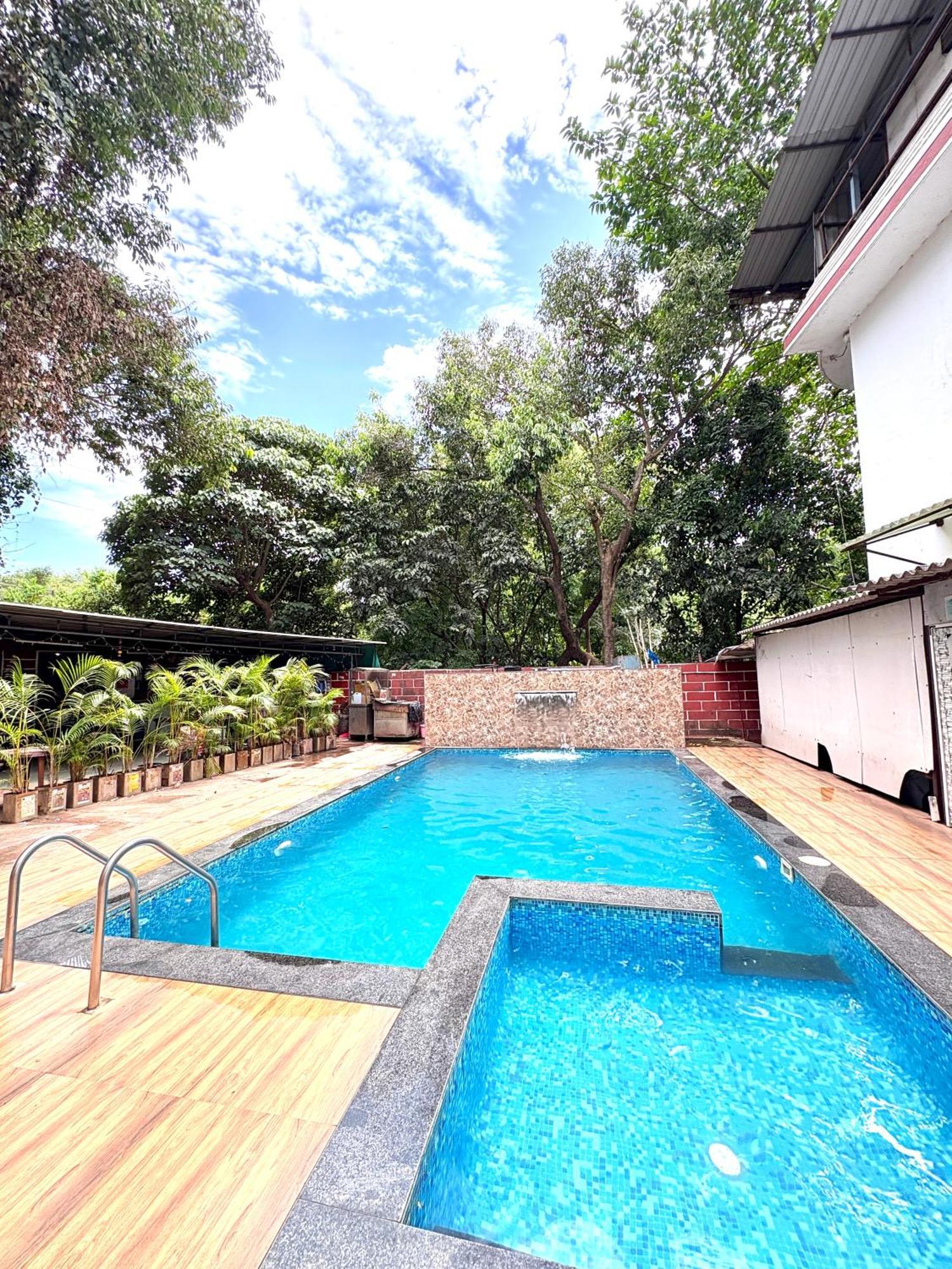 Hotel Laxmi Residency Lonavala Exteriér fotografie